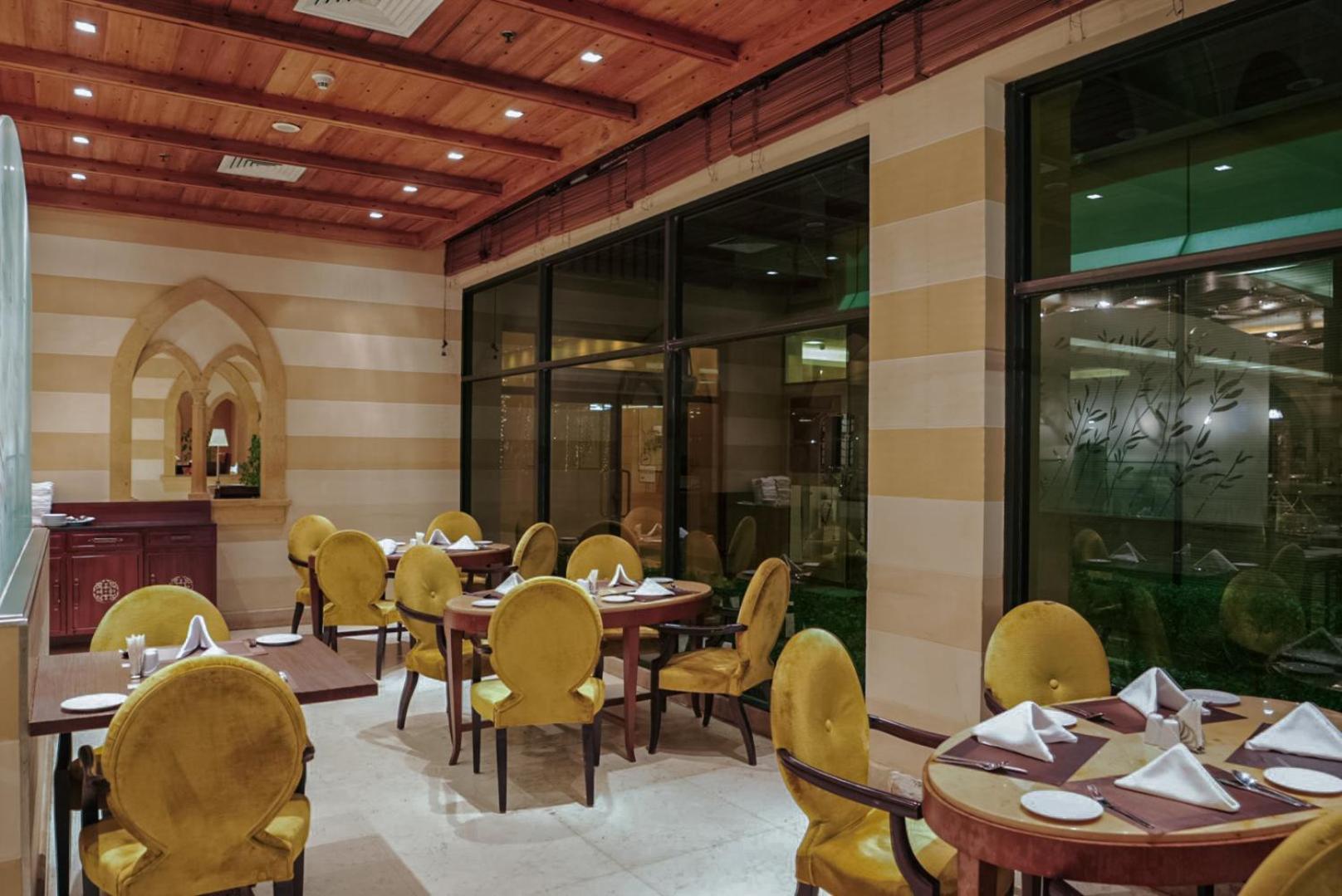 Sheraton Dammam Hotel & Convention Centre Ngoại thất bức ảnh