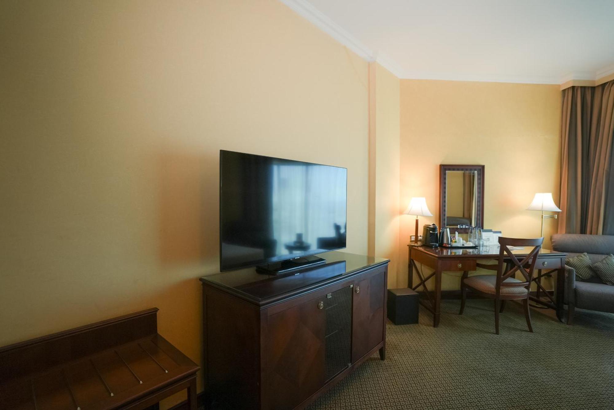Sheraton Dammam Hotel & Convention Centre Ngoại thất bức ảnh