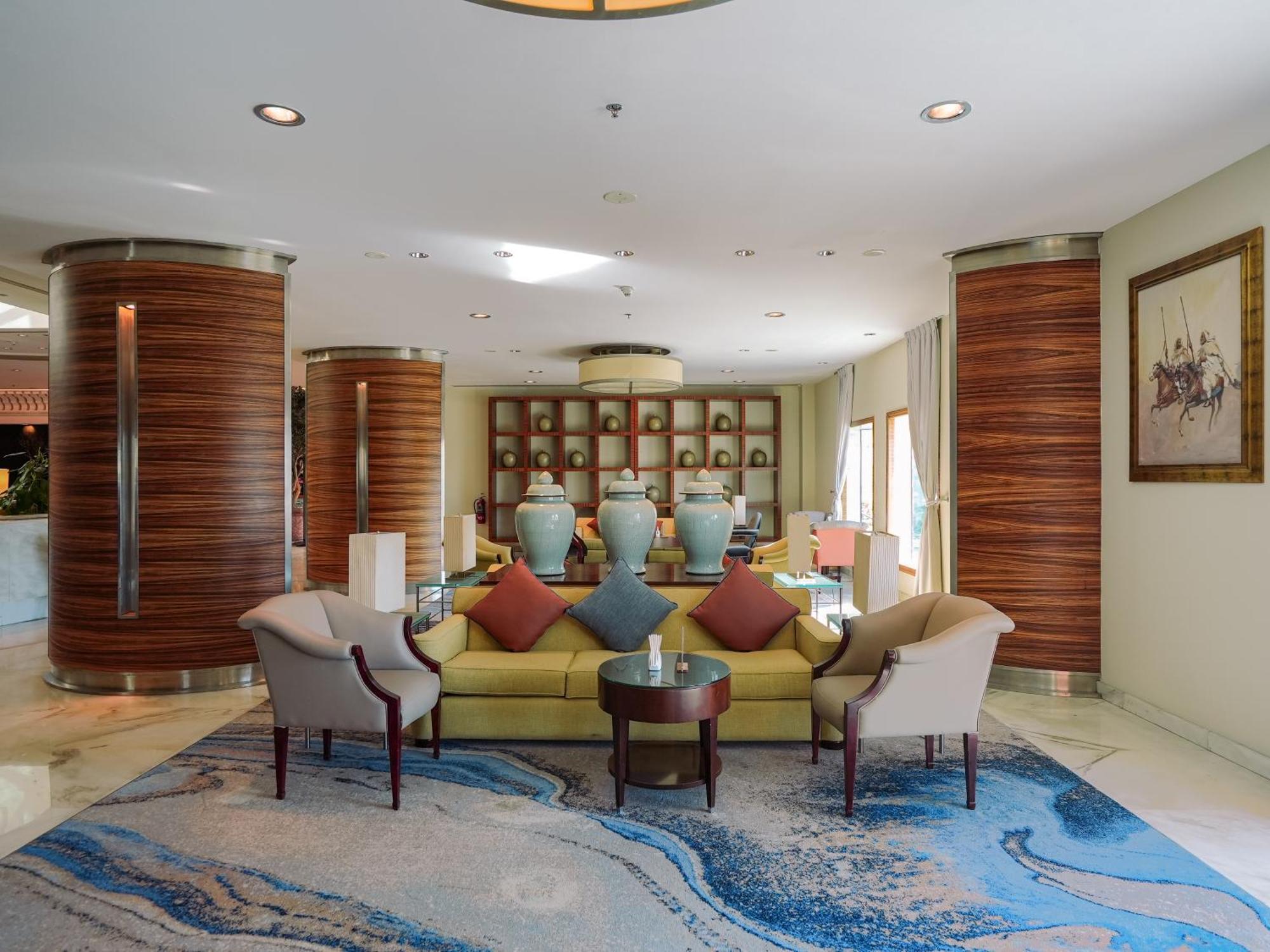 Sheraton Dammam Hotel & Convention Centre Ngoại thất bức ảnh