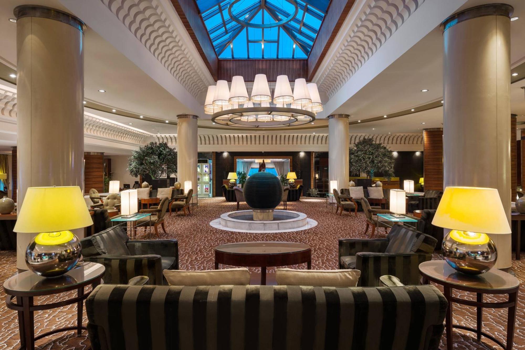 Sheraton Dammam Hotel & Convention Centre Ngoại thất bức ảnh